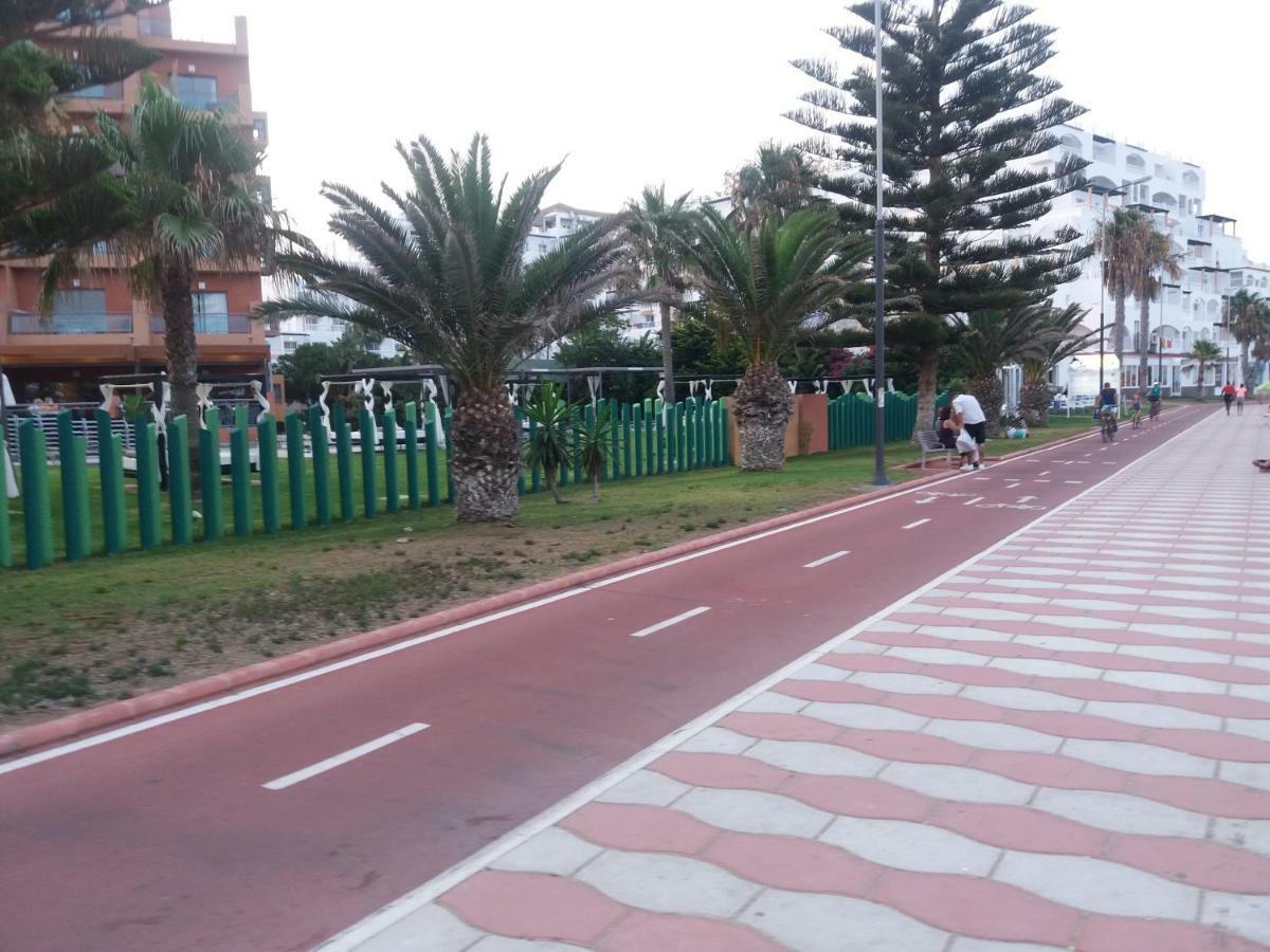Apartamento Sol todo el año en Roquetas de Mar Exterior foto